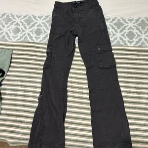 Hollister Mid-Rise Relaxed Boot Cut Cargos
